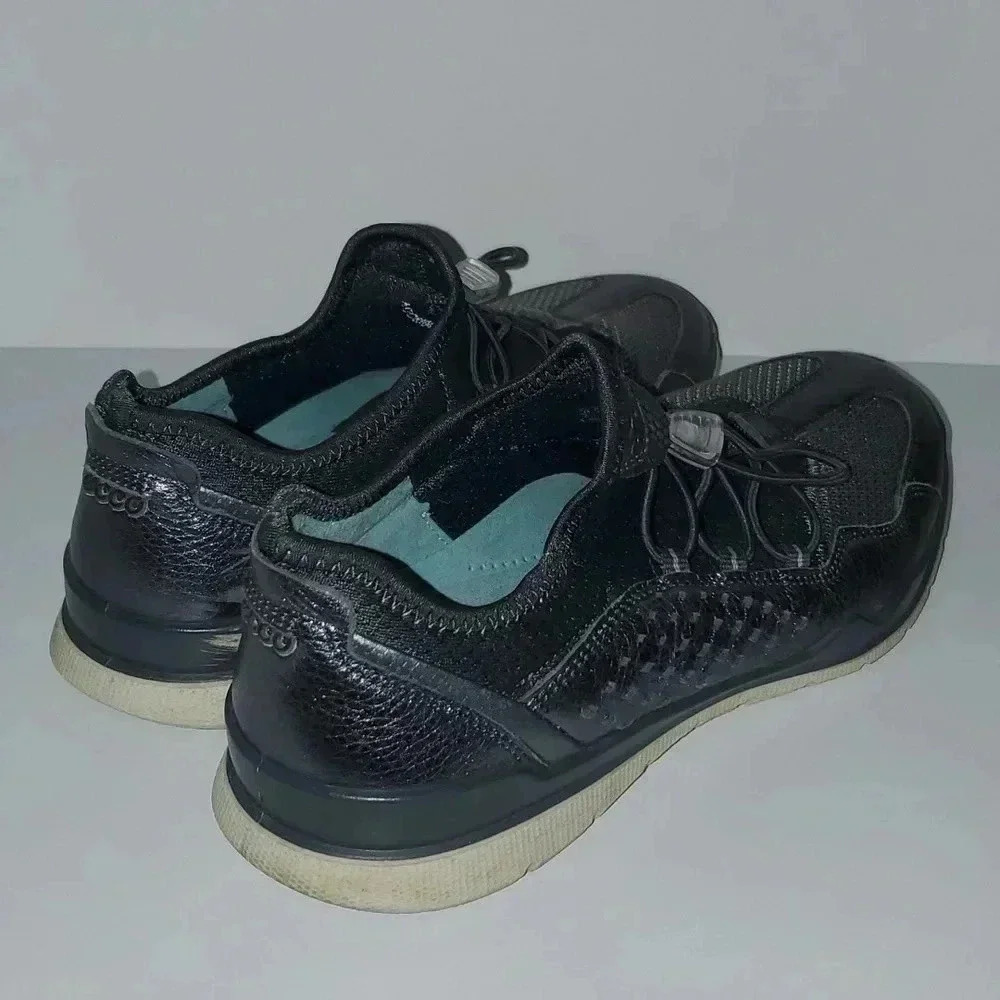 ECCO Women’s Size 40 Lynx Pewter Silver Toggle Comfort Shoes - Picture 4 of 14